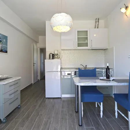 Grgo Apartment *
