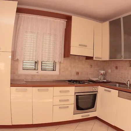 Apartment Grgo *
