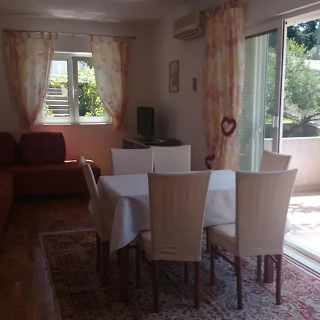 Apartment Grgo Hvar Town