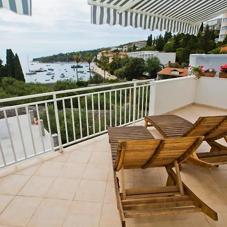 Grgo Hvar Town