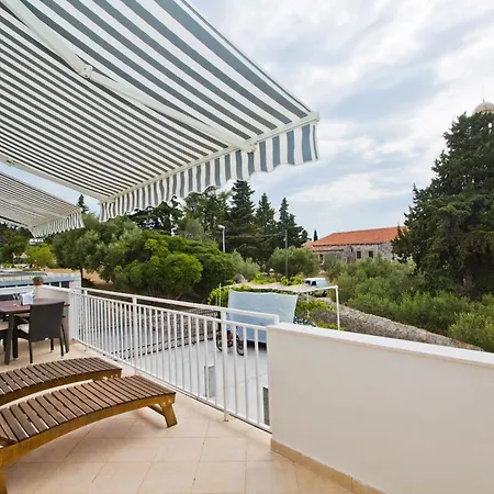 Apartment Grgo Hvar Town